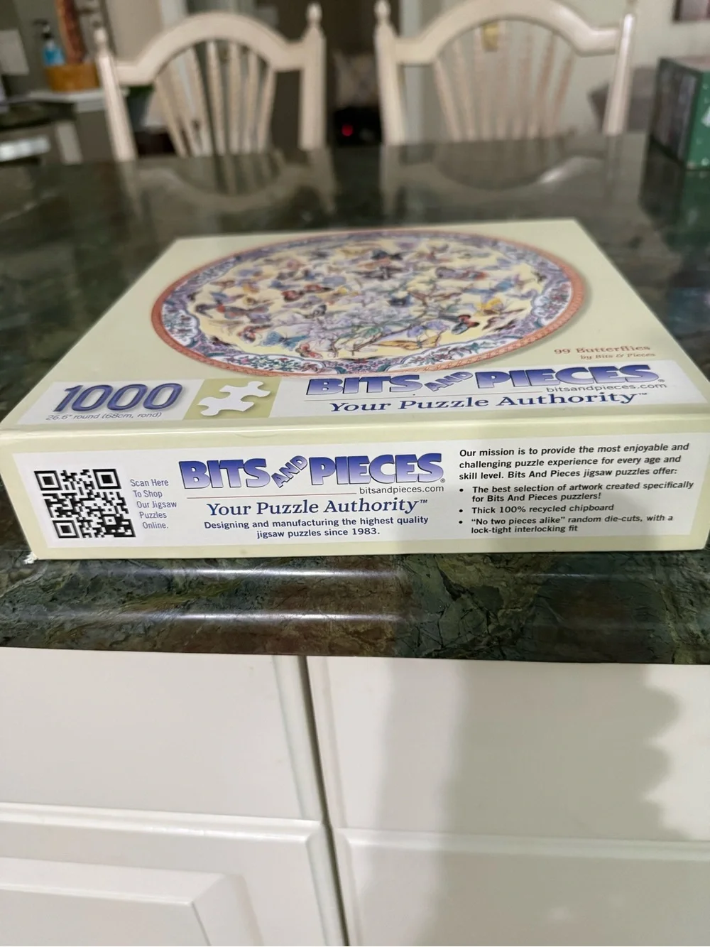 1000-Piece 99 Butterflies Round Puzzle - Cream/Blue